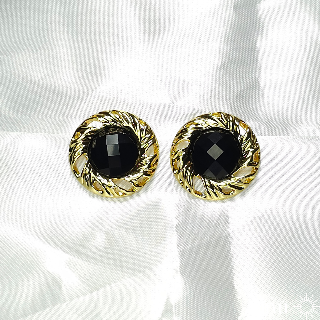ARETES DIAMANTE NEGRO (AR033)