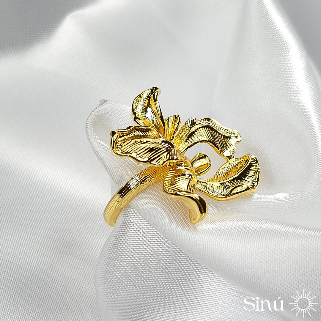 ANILLO ORQUÍDEA DORADA (AN019)